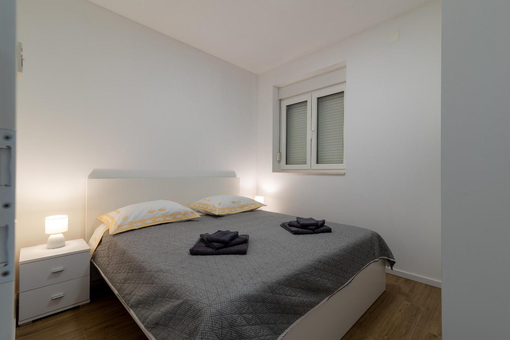 Apartman Dino Trogir Exterior foto