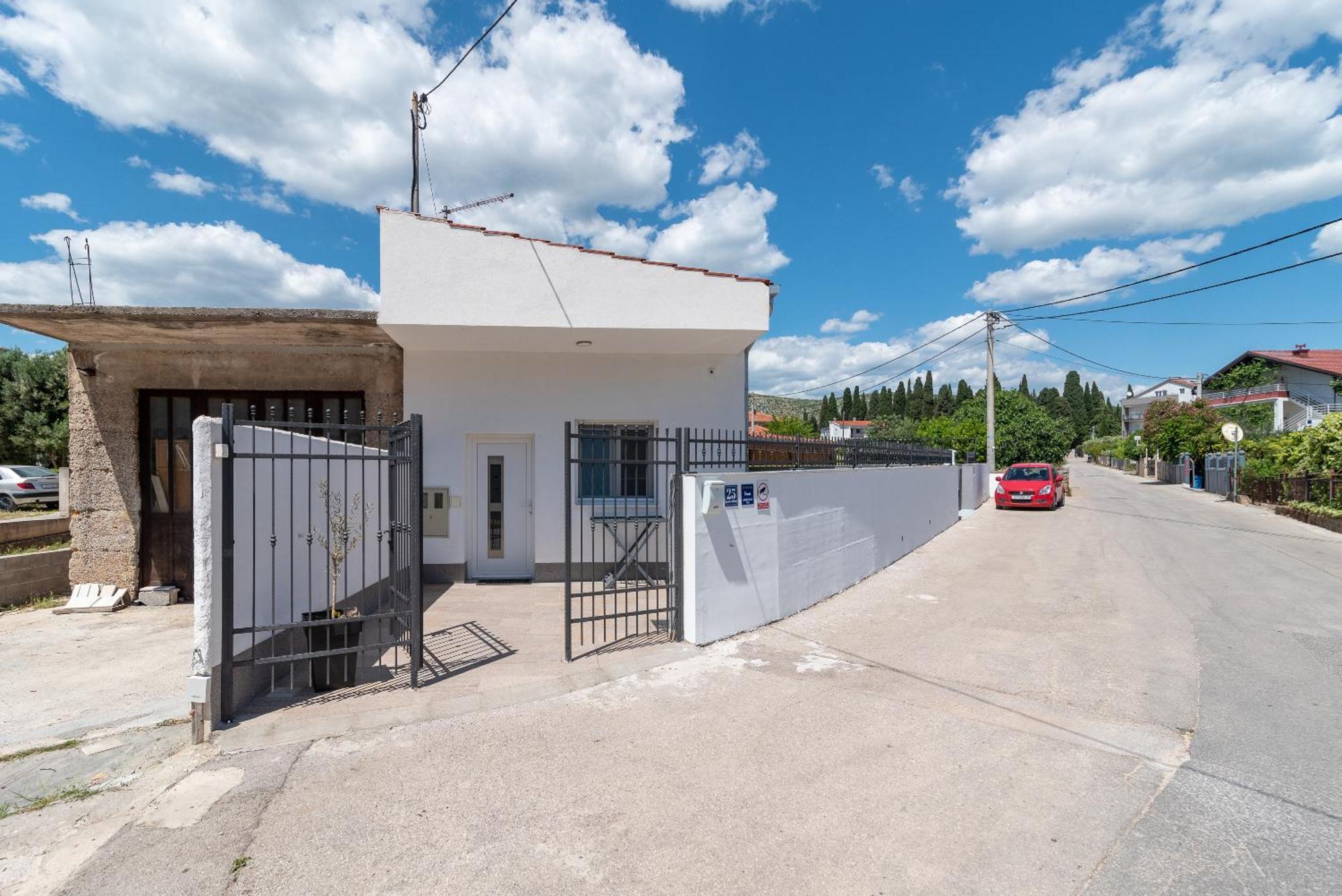 Apartman Dino Trogir Exterior foto