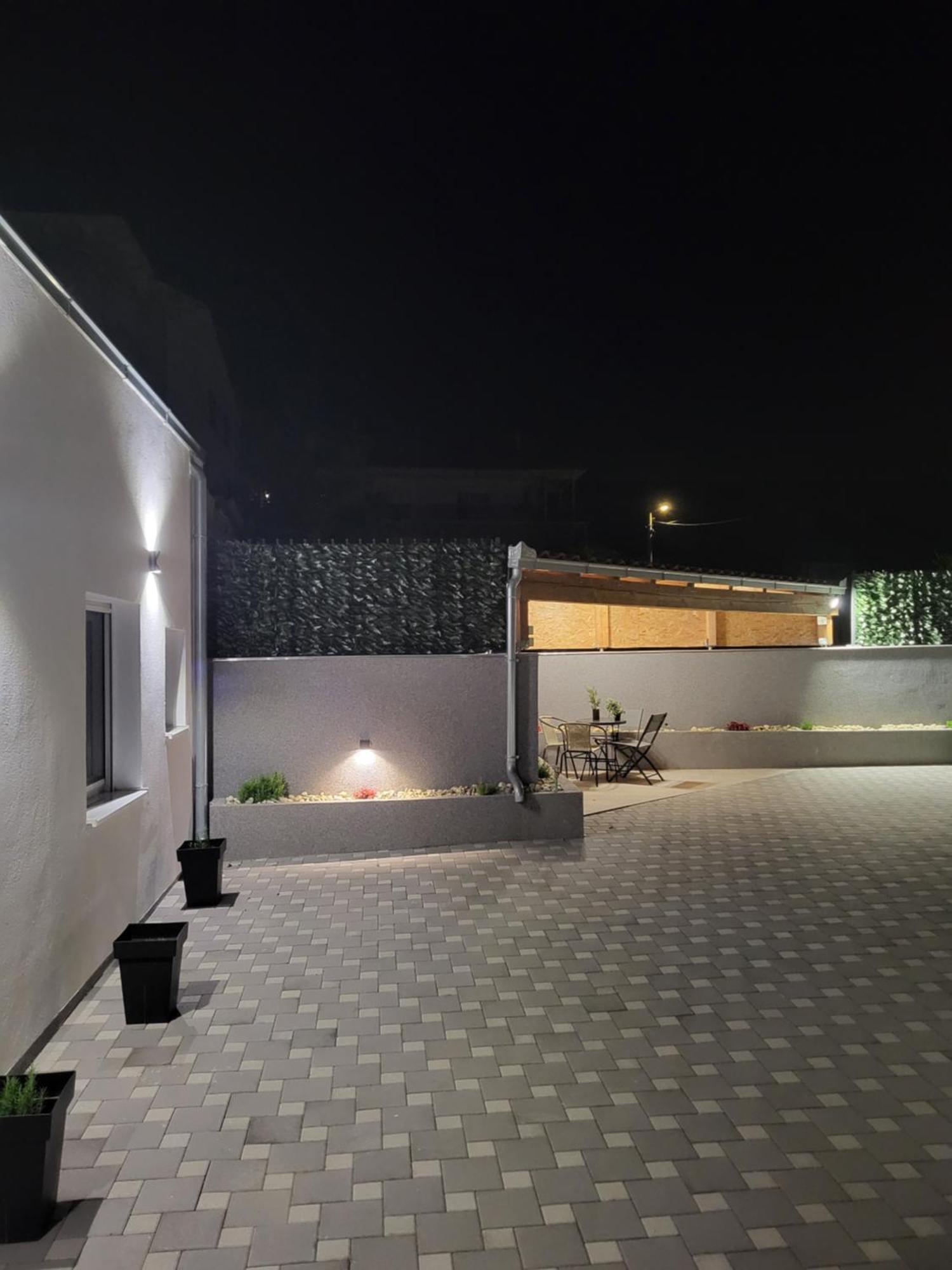 Apartman Dino Trogir Exterior foto
